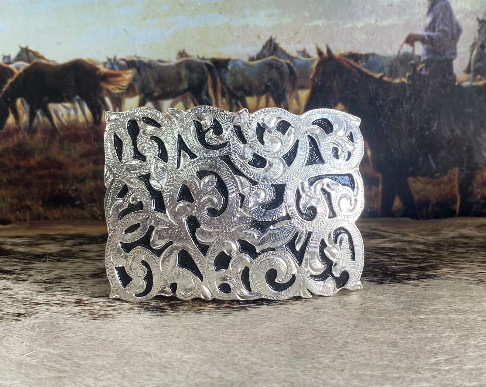 HEBILLA CABALLERO PLATA RECTANGULAR CON DETALLE NEGRO 1