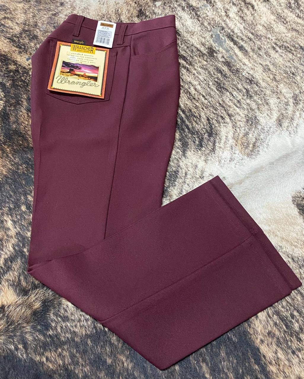 PANTALON CABALLERO WRANGLER POLIESTER 82BG VINO 2