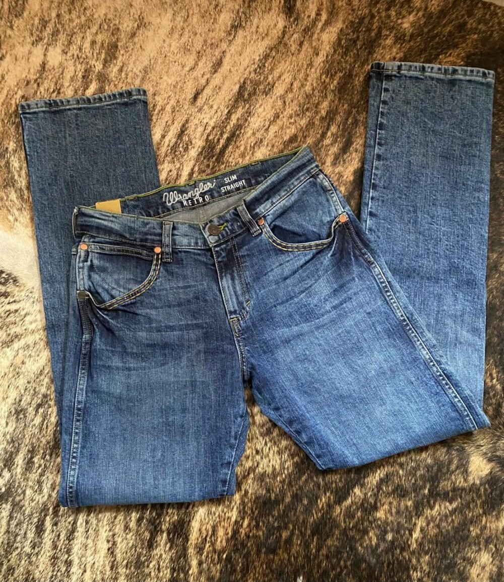 Pantalón Caballero Wrangler Retro Slim Straight - Imagen 2